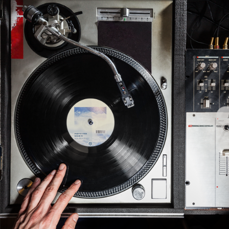 Move It (Ltd. Special Vinyl) mit AKA AKA Remix
